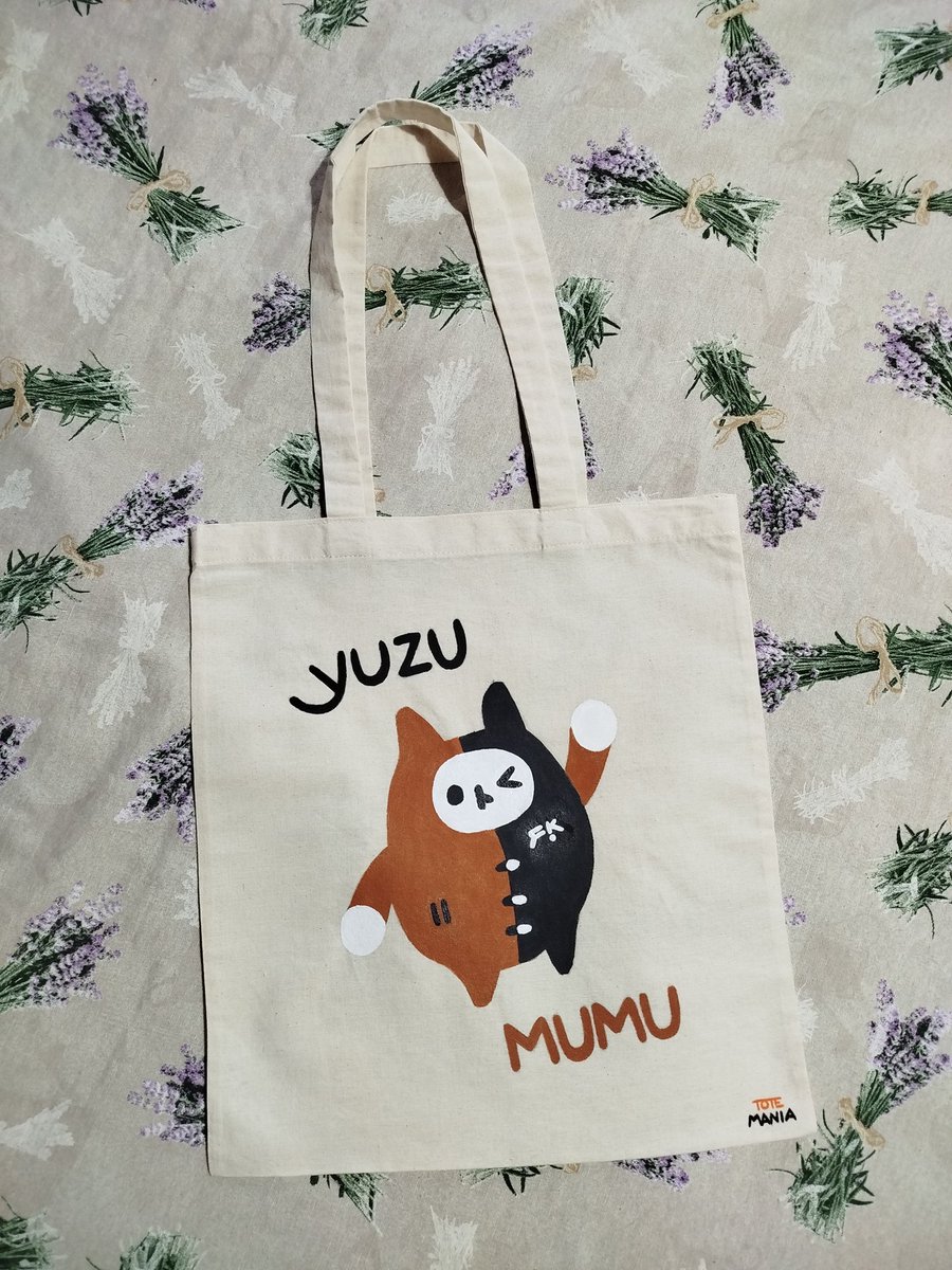 lcbcss's tweet photo. encomendas personalizadas e muito mais em ig: @/tote.mania 💌

❤️💙
#WilliamEst #williamjkp #est_rvp #WESLEY #GMMTV #Westies 

🧡🖤
#FirstKhaotung #FirstKanaphan #Khaotungg #YuzuMumu #Soms #GMMTV https://t.co/BuH8XoNSXz