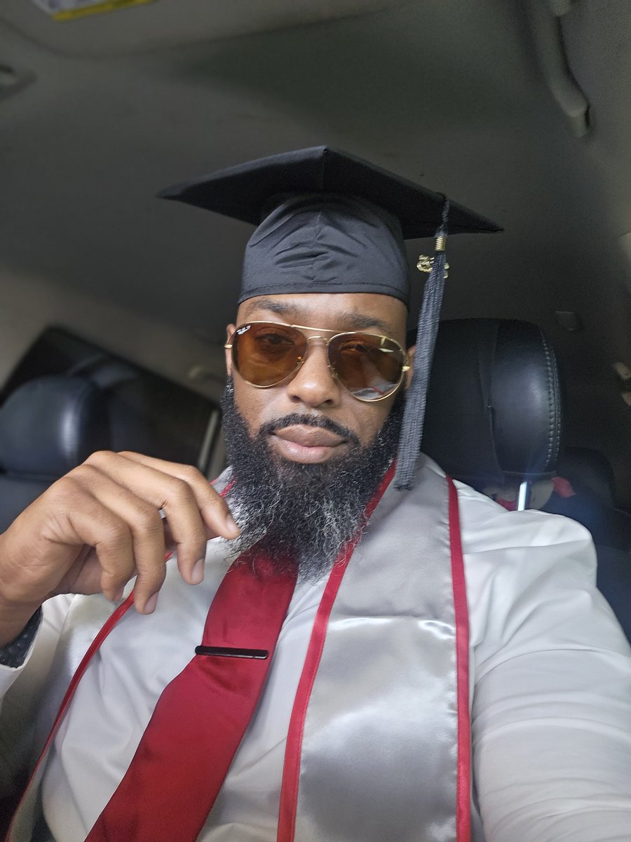 Dean CharlΣs tweet media