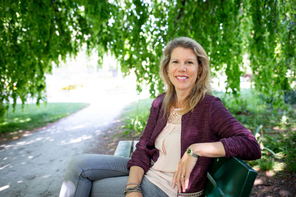 Are you fed up with hype marketing tactics and looking for a different way to market your business? Join our The Gentle Marketing Revolution Program starting January 28th. More details in this episode - bit.ly/ep20_gbr