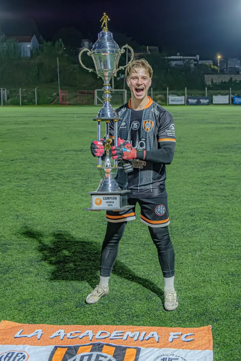 Miguel Méndez tweet media