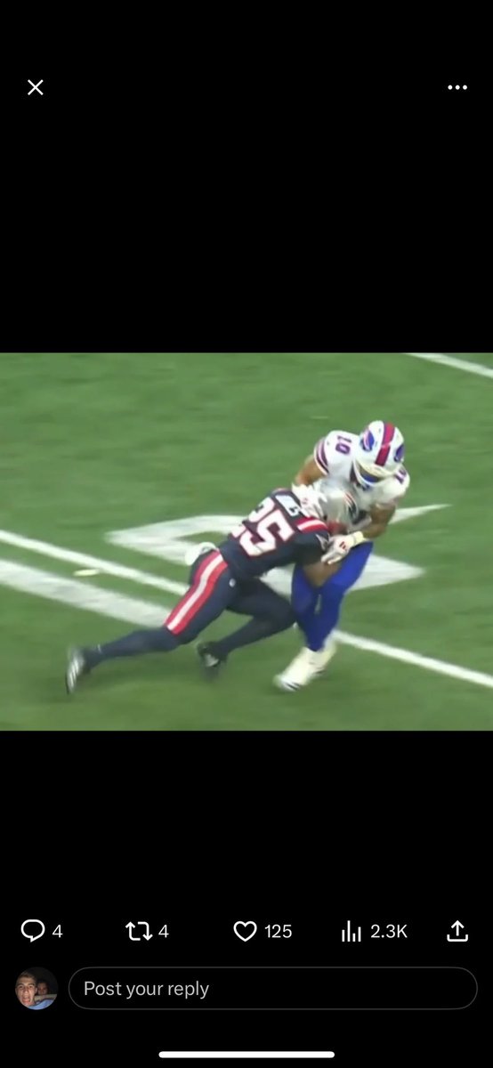 jackconnors7's tweet photo. @hunterlemley This was ruled PI and a catch for the bills let me know how shak caught the ball with his nuts https://t.co/YCZ170kz83