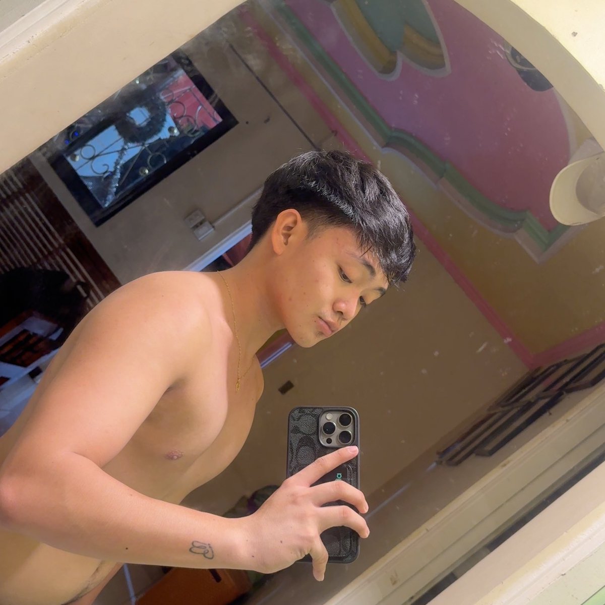 clitchhh tweet media