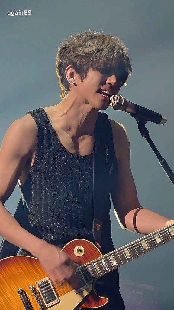 Again894's tweet image. #이승윤
감은눈도