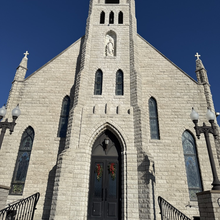 OLLPittsburg's tweet photo. Our stewardship elves are busy this morning getting our church ready to celebrate Christmas! From wreaths to candles, every detail reflects joyful hearts. Come, Lord Jesus! 🎄 https://t.co/vvzfEggr52