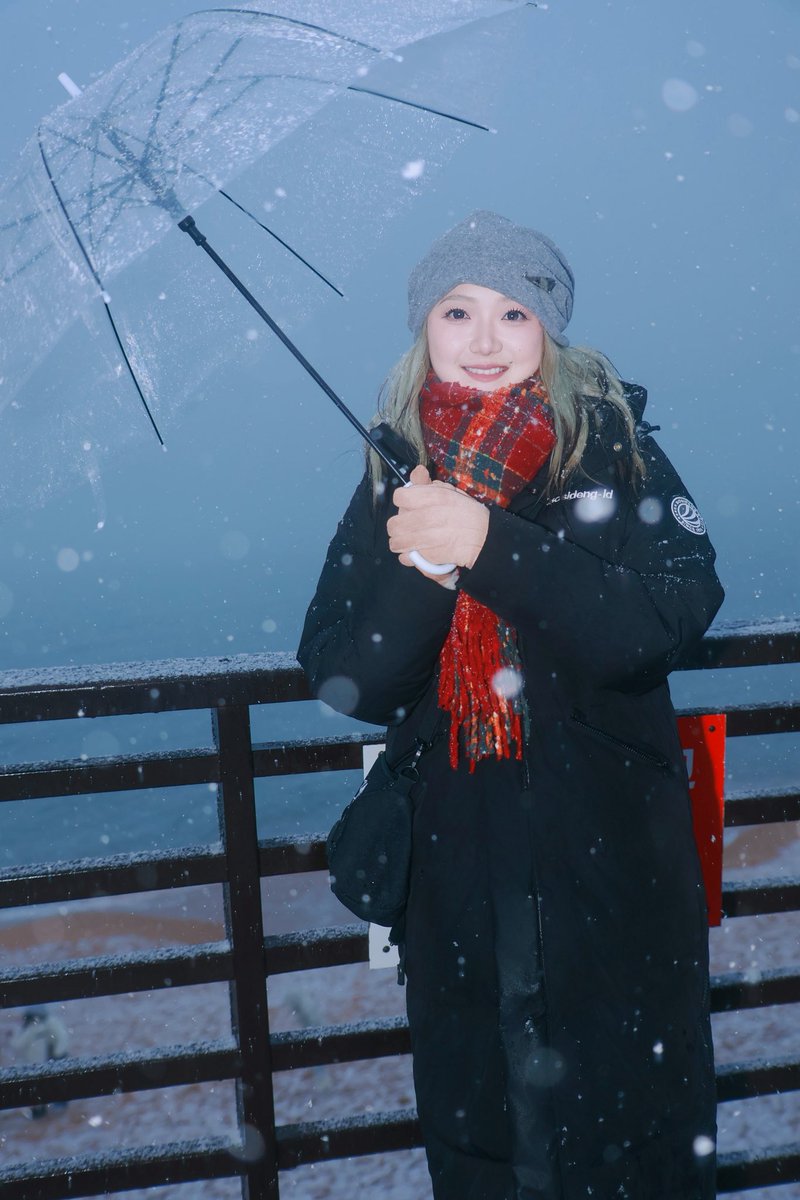 lalalala_LLLL's tweet photo. 终于圆了看海边雪景的愿望

希望下次可以带未来老婆一起看～

#4i
#iiii 
#4i女s https://t.co/Uarcle1KKE