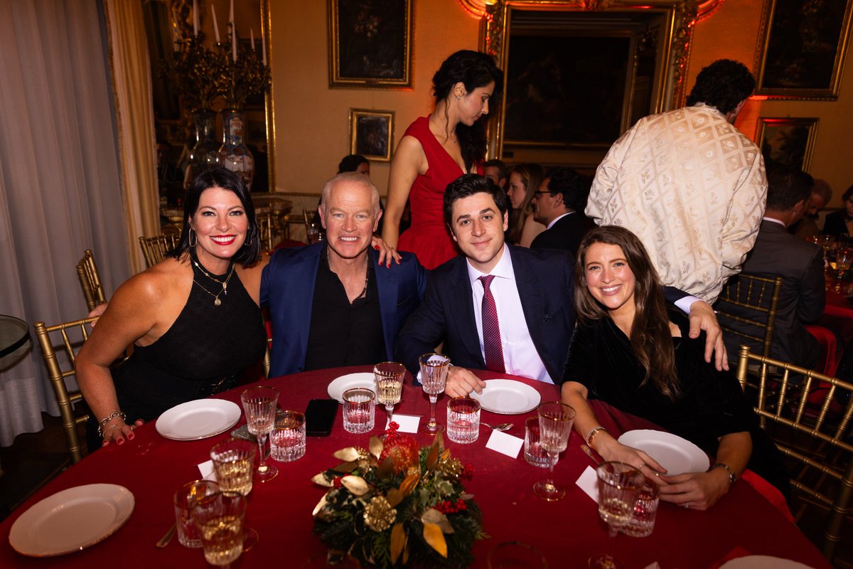 David Henrie tweet media