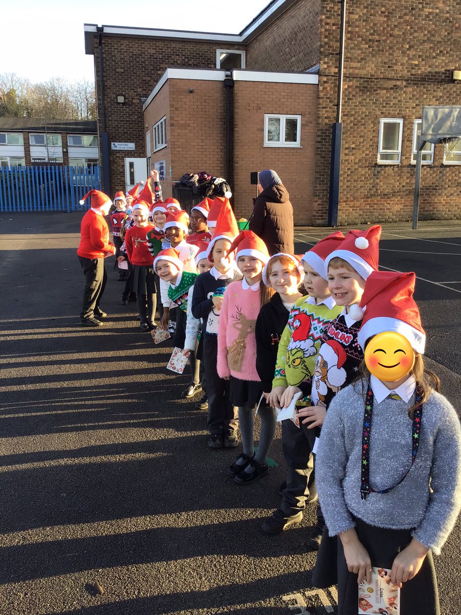 Last week’s Santa Dash with Year 3 🎅🏃<a href="/StPPPrimary/">St Peter & St Paul Catholic Primary School</a>