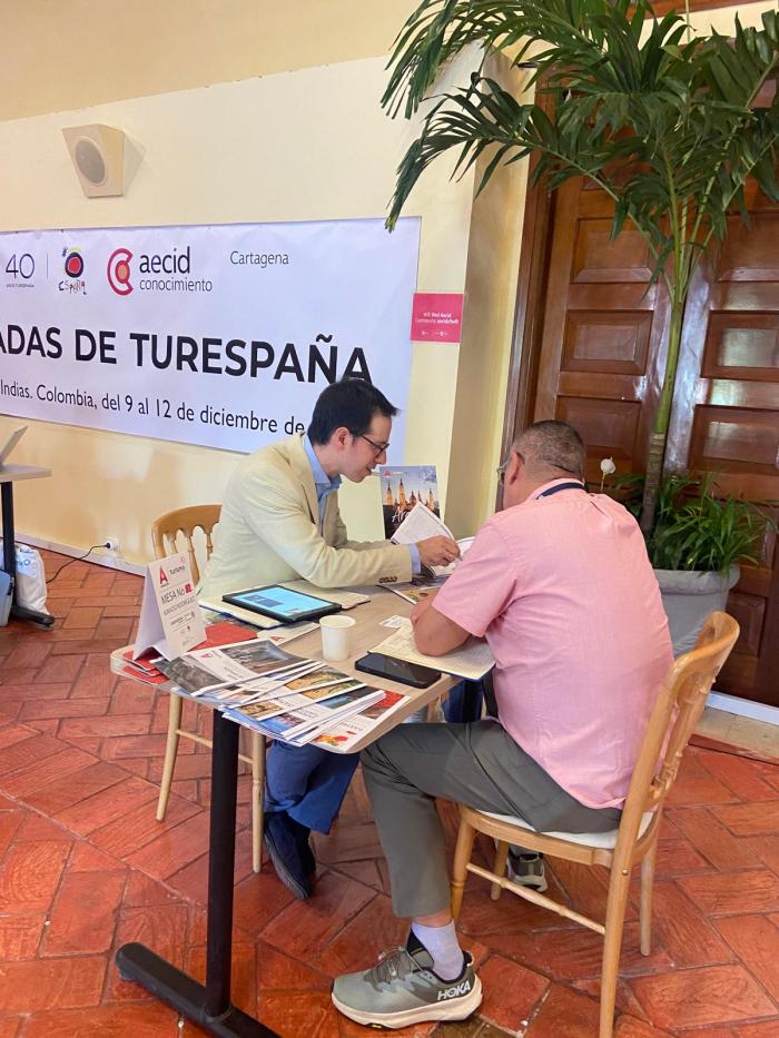 🗺️ Aragón refuerza la promoción de su oferta turística en América del Sur y el Caribe.

📍 La Dirección General de Turismo y Hostelería ha participado en las jornadas de profesionales de Turespaña en Colombia.
 
ℹ️ f.mtr.cool/lqxaspvwoc