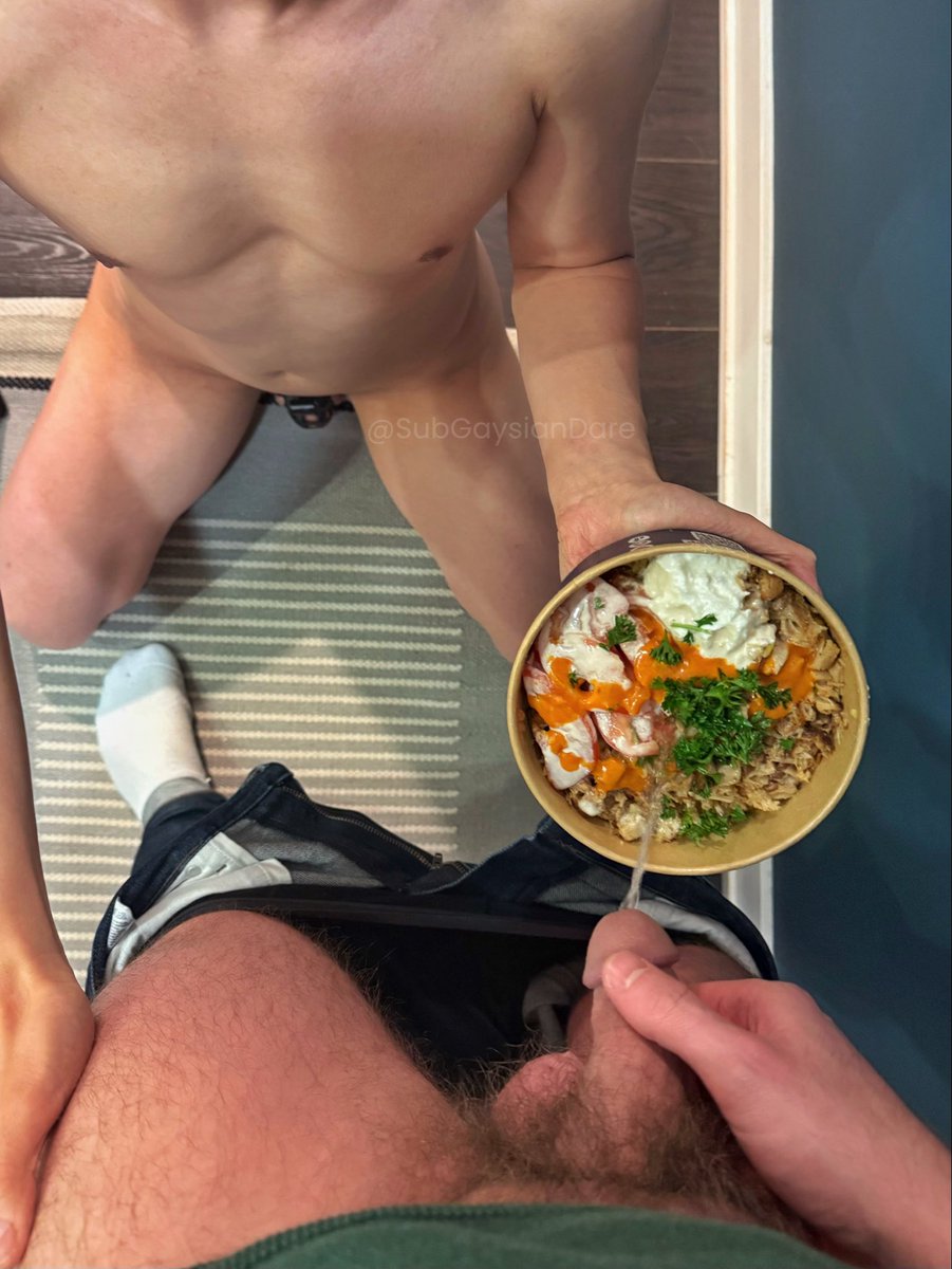 SubGaysianDare's tweet photo. Master Lick provides me with extra nutrients to keep my body lean. A chicken shawarma bowl with tzatziki, hot sauce and Liquid Gold. Liquid Gold makes every meal better. Thank you Sir. 
#teamlocked #sub #gaysian #gaypiss #gayurinal #gaytoilet #humanurinal #pissfood #liquidgold https://t.co/8x3gOKrgBy
