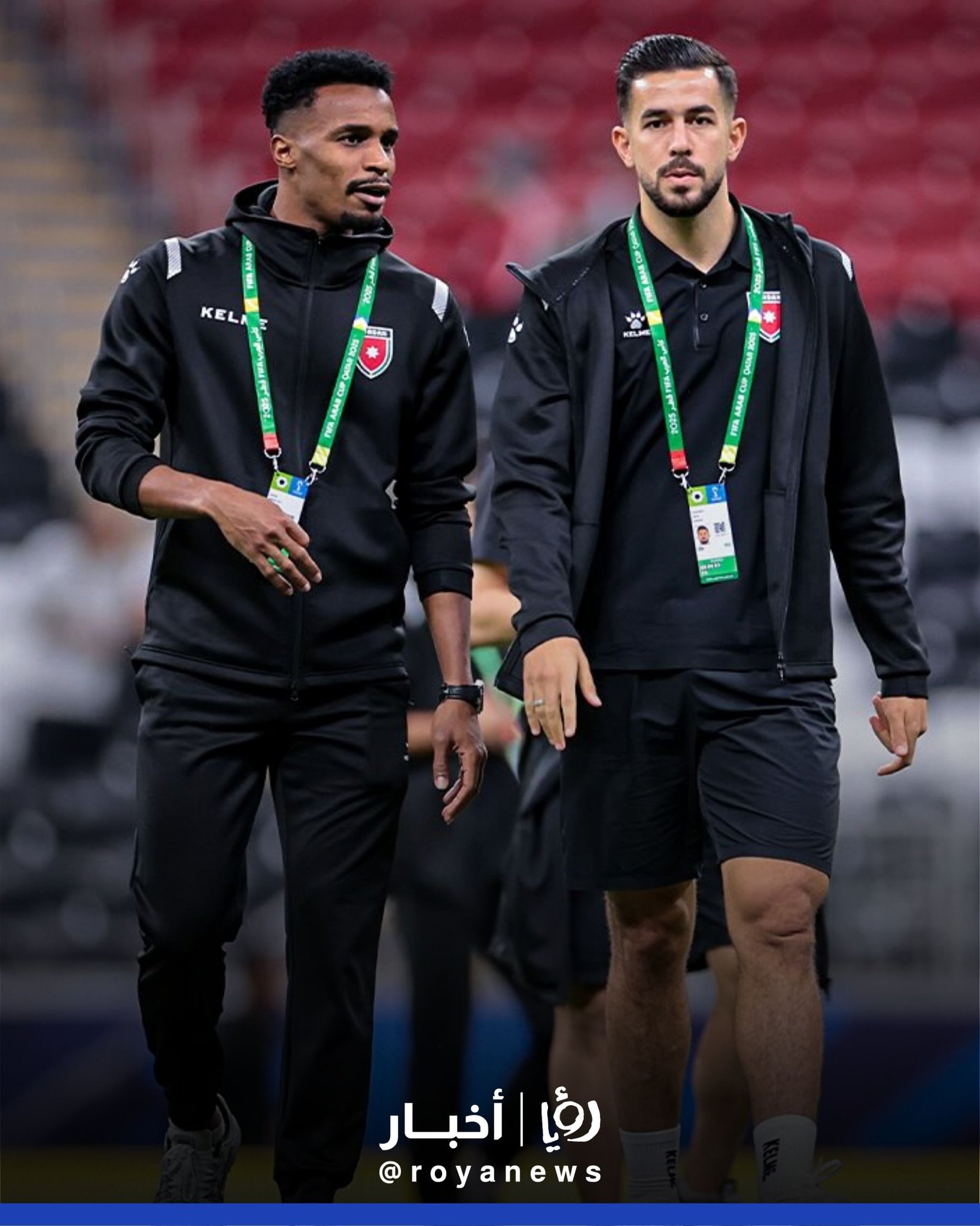 وصول لاعبي منتخب النشامى الى ارض الملعب لمواجهة المنتخب السعودي في نصف نهائي كاس العرب 