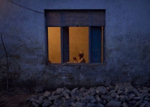 إلى السماء يصعد گل الگلام الممتلىء 
به صدري بلا خوف،

إلى السماء تطير أمنياتي بلا أجنحة، إلى الله گل شيء، فـ تنزل رسالة ربي على قلبي 
"هو علي هين"

اللهم أيامًا كما أحب، وحالًا إلى 
ما هو أفضل، وهمًا لايبقى قائمًا 
في صدري، وفرحة ليس لها انتهاء،
اللهم أمنياتي التي أنتظر وفرحة