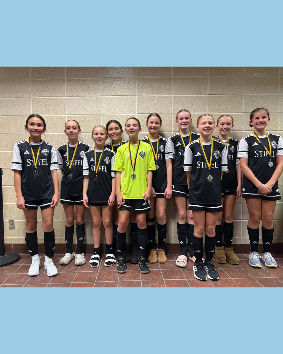 Congrats to the DASC 2014 Girls team Black!
They were Finalist of the U13 Navy Division at the Vikings Futsal Challenge.
👏
#morethanaclub
