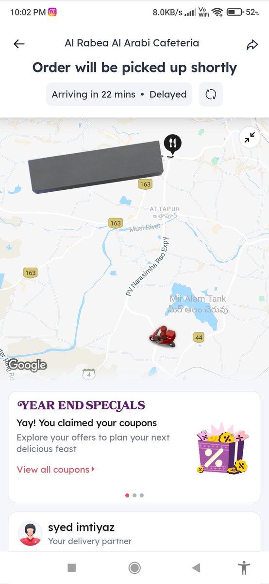 rahmank098's tweet photo. @zomatocare The delivery partner has now gone 10 KM AWAY from the restaurant instead of picking up my order.What kind of partners are you hiring?

Do they receive any training at all,or is anyone with a vehicle allowed to deliver? This level of incompetence is beyond unacceptable https://t.co/6OEkRGFV0C