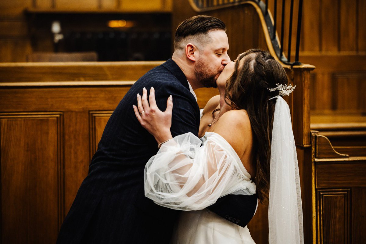vs_h_m's tweet photo. I will never get over this day! 12.12.25 the day I married my best friend❤️ https://t.co/CponTk7cya