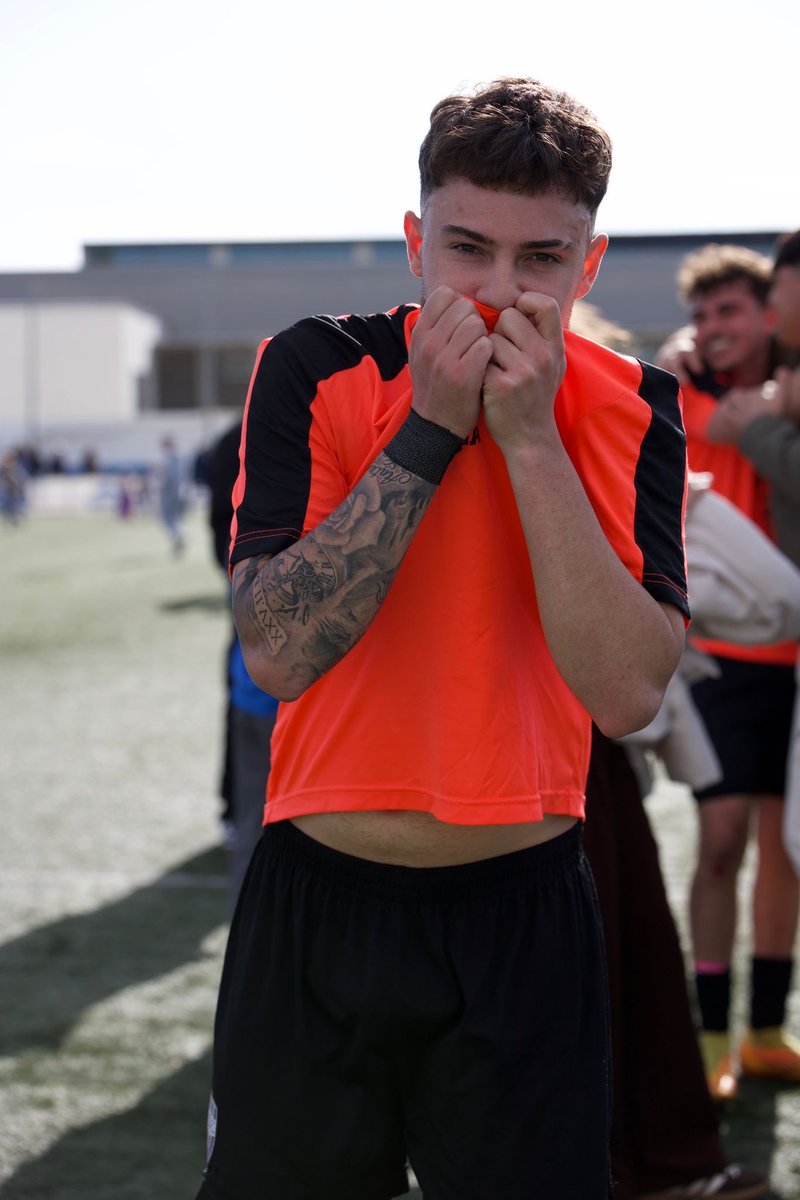 😍 ¡SOMOS UNA FAMILIA, VAMOS TODOS A UNA Y MORIMOS POR NUESTRA CAMISETA!

🙏🏽 ¡Gracias afición y familias por el desplazamiento y el apoyo durante todo el día de ayer, queremos más y os necesitamos más cerca que nunca!

#LaPasiónQueNosUne