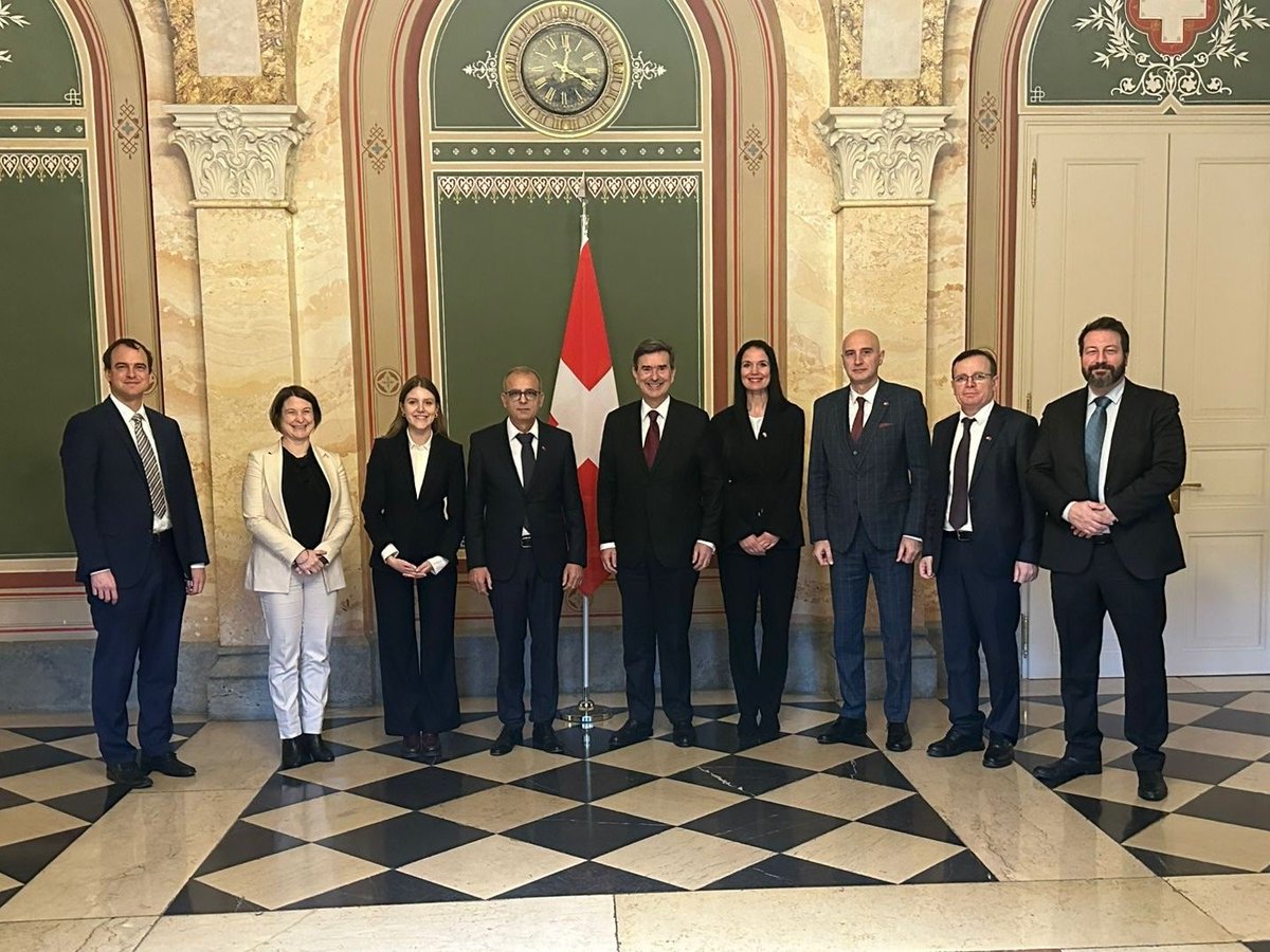 SwissMFAEurasia's tweet photo. Pleased to welcome Director General for Political and Strategic Affairs Gazmend Barbullushi to Bern today for political consultations between🇨🇭and 🇦🇱. We had very fruitful discussions on bilateral relations, regional developments, and Switzerland’s 2026 OSCE Chairpersonship. https://t.co/lcBaPP8uJ1