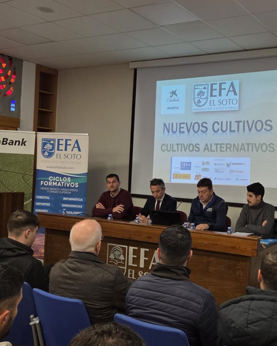 🌱Nuevos cultivos.
El secretario general de UPA Granada, ha participado en la EFA El Soto en unas jornadas sobre cultivos emergentes y alternativas agrícolas, destacando la adaptación a nuevos cultivos como una vía imprescindible para garantizar el futuro del campo granadino.