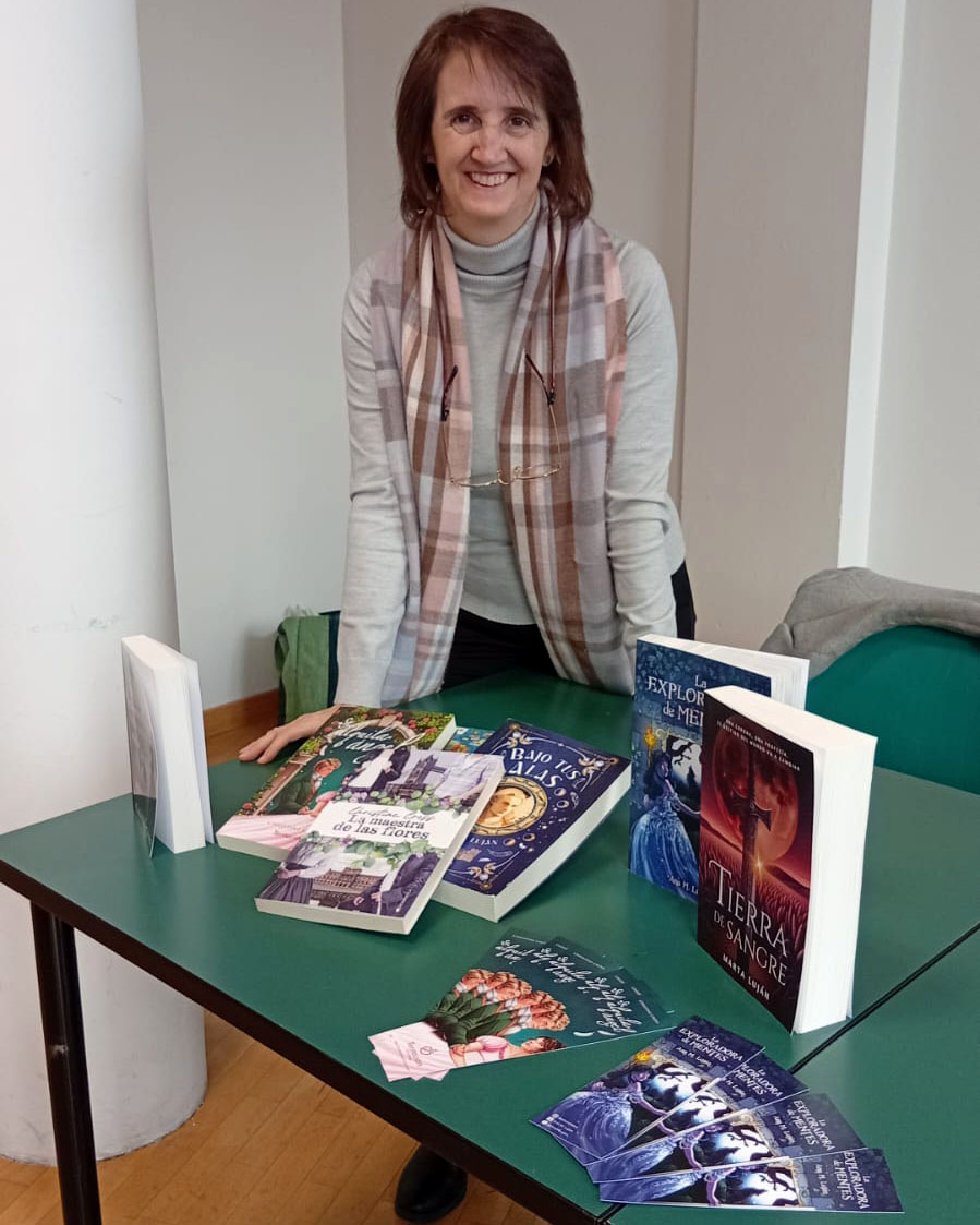 bibliotecasvdo's tweet image. Recuerdos de una tarde de café, charla y literatura con @AnaMLujan_ y @martaljnb. Gracias a las autoras y a Narradoras de Palabras por este ratito. 🥰 #BibliotecasDeVillarrobledo