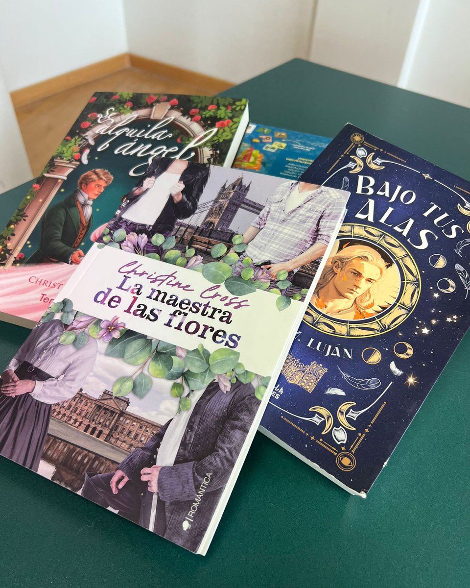 bibliotecasvdo's tweet image. Recuerdos de una tarde de café, charla y literatura con @AnaMLujan_ y @martaljnb. Gracias a las autoras y a Narradoras de Palabras por este ratito. 🥰 #BibliotecasDeVillarrobledo