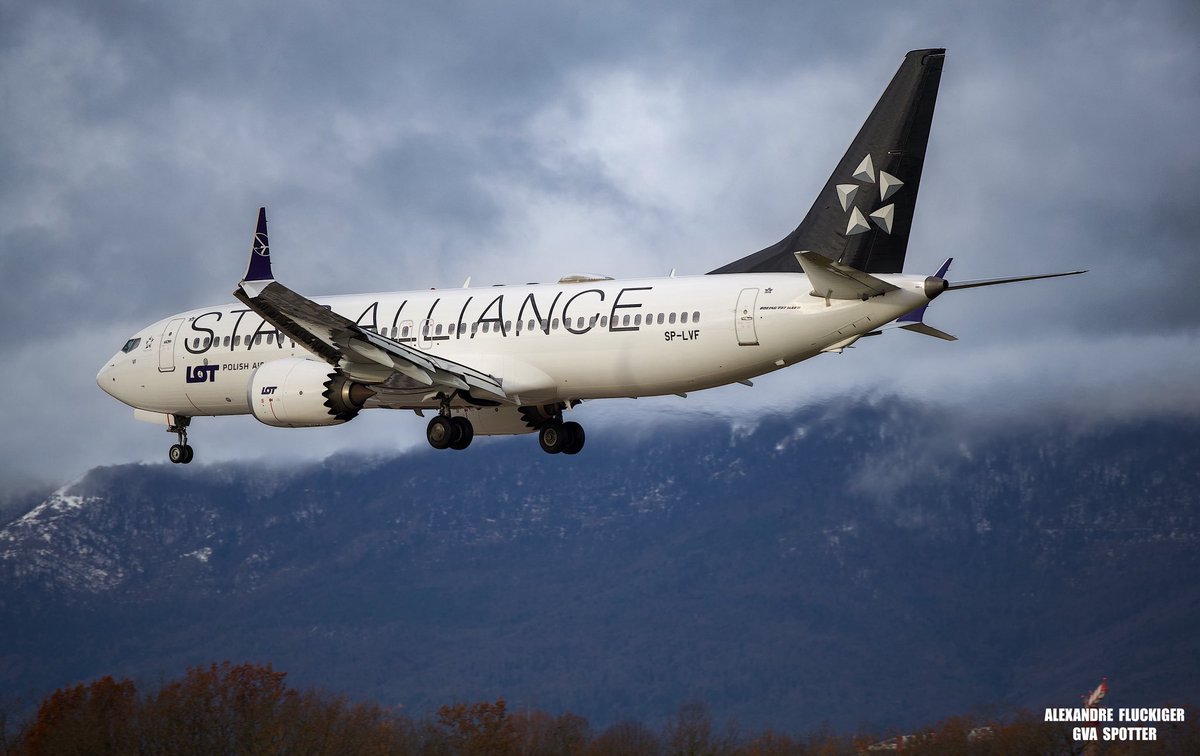LOT Polish Airlines 🇵🇱
SP-LVF
Boeing 737 MAX 8
GVA 6-12-2025 🇨🇭
<a href="/GeneveAeroport/">Genève Aéroport</a>