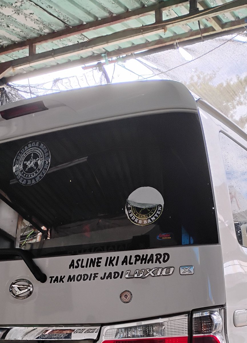 Rippuripp's tweet photo. pas nyuci mobil baca ini kok kaget wkwk https://t.co/RvQLBJ6Ck4
