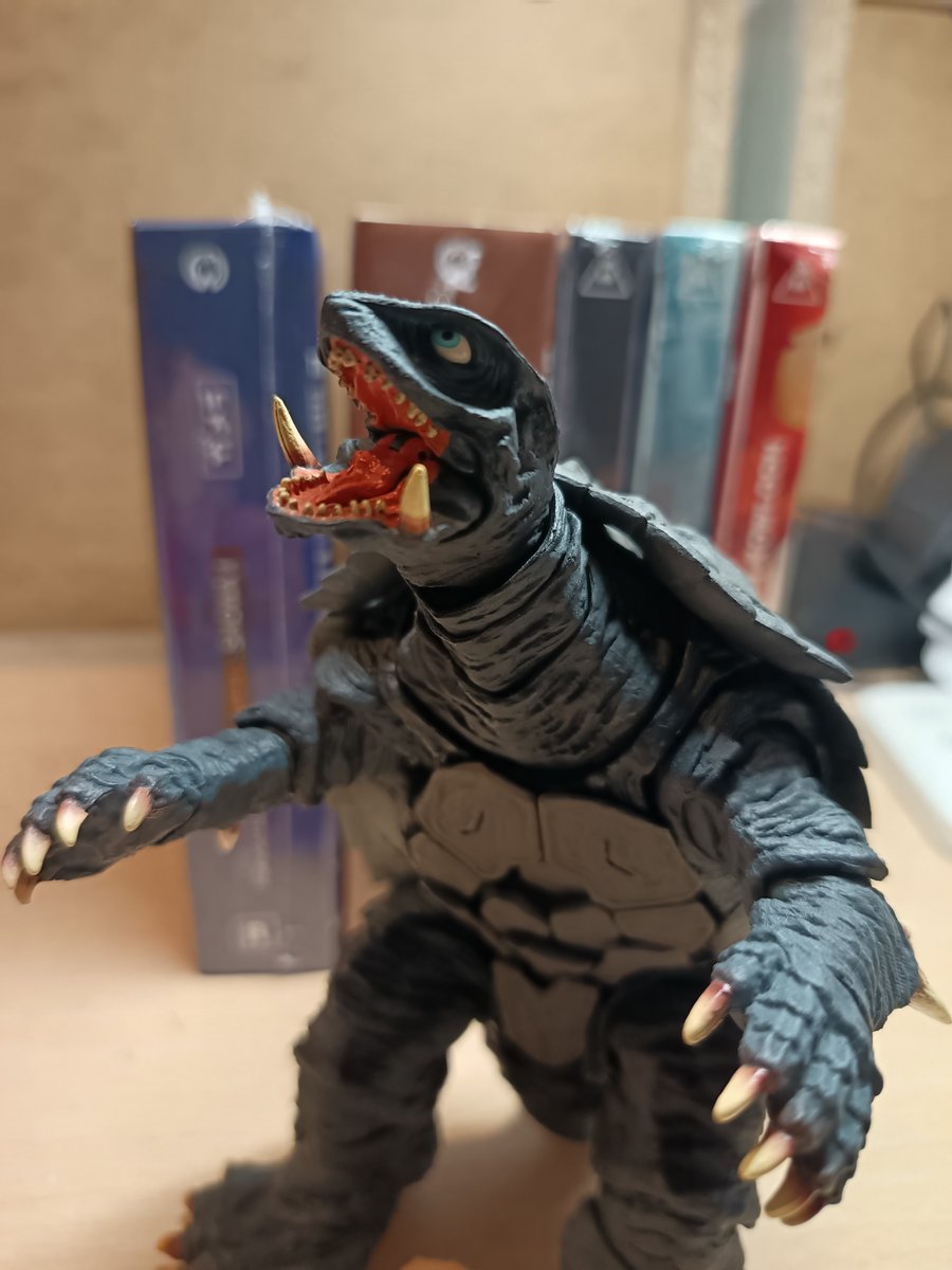 ROBOTO FILMS tweet media