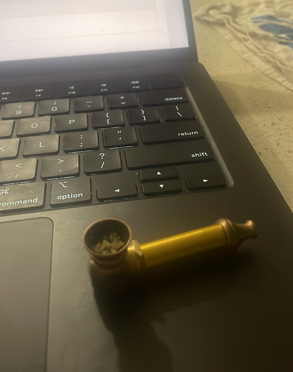 Killahguy's tweet image. Alr packed one to celebrate