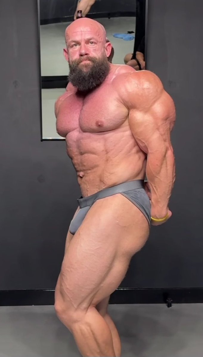 blkhercules45's tweet image. 