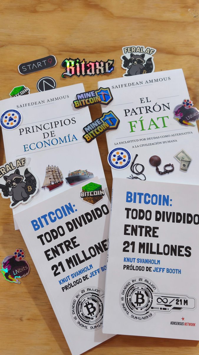 Today's rewards are so cool in our two days seminar 🥳🙌

Thanks to <a href="/lolodelali/">Los locos de la libertad</a> <a href="/KonsensusN/">Konsensus Network 📚</a> 🧡

<a href="/saifedean/">Saifedean Ammous</a> <a href="/knutsvanholm/">Knut Svanholm ∞/21M</a>