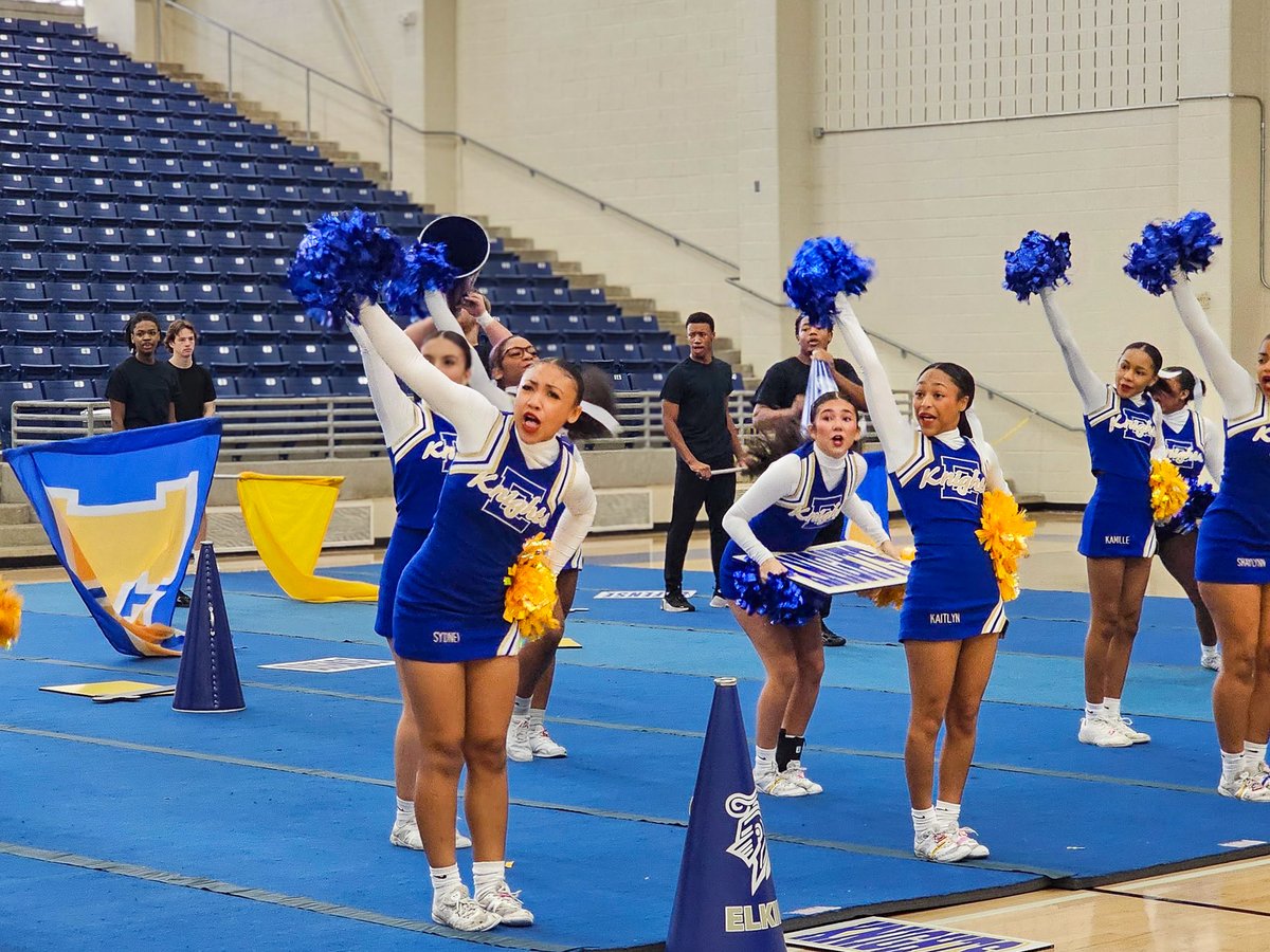 FortBendISD's tweet image. 📣 Ready. Set. Cheer!

Over the weekend, @FBISDAthletics held the annual FBISD Cheer Showcase, where all 12 FBISD high school cheer teams showed off their energy, precision and school pride.

Congratulations to the Clements High School Ranger Cheerleaders @ClementsCheer on a…