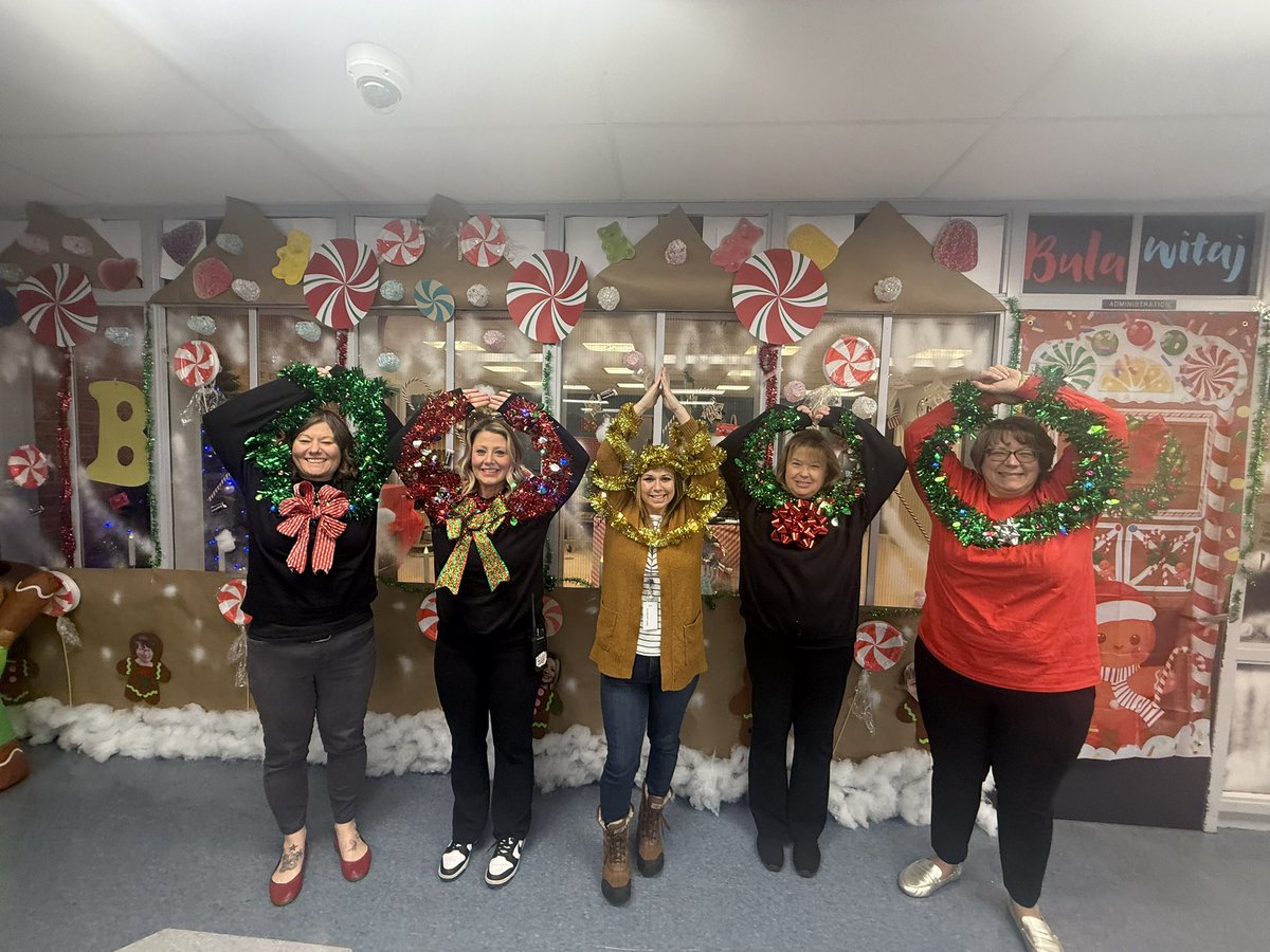Mrs_Pfisterer's tweet photo. Merry Monday Sweater Showdown! #BelongGrowSucceed #AACPSAwesome https://t.co/p9JA4sJuew