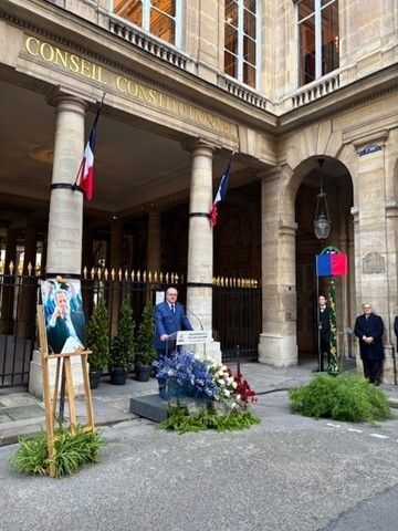 Conseil_constit's tweet image. Inauguration de la rue Jean-Louis Debré : un hommage fort à celui qui présida le Conseil constitutionnel de 2007 à 2016 et qui fut une figure majeure de nos institutions.
La cérémonie s’est tenue en présence de Richard Ferrand, Président du Conseil constitutionnel, des membres du…