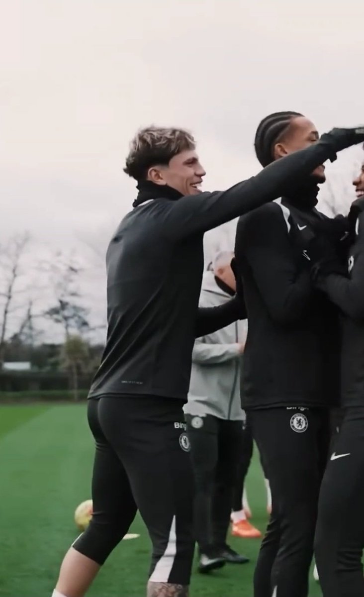 1ffode1's tweet image. 