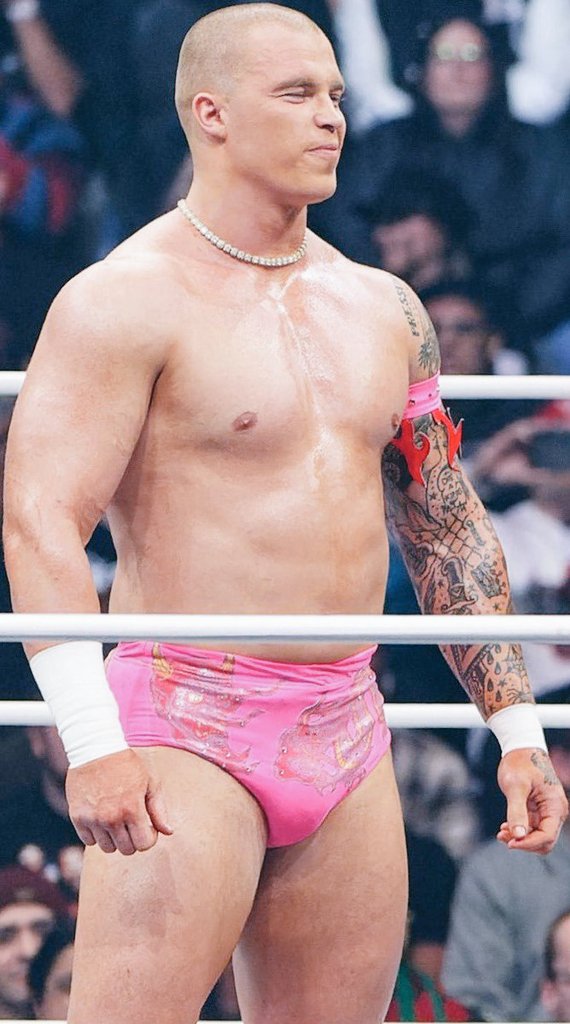 PierceSetTarget's tweet image. Unstoppable, immovable, The Uncrowded King