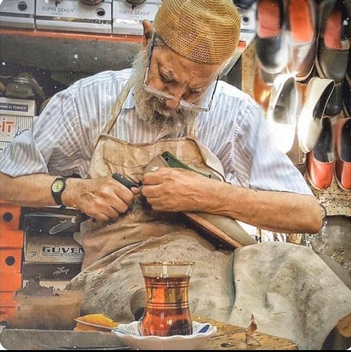 Allah’ım bugün kurtar beni günahlarımdan,
Yarın yine sana sığınırım..