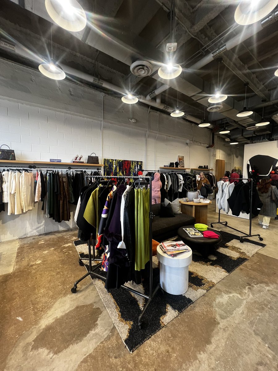 steven_thad tweet media