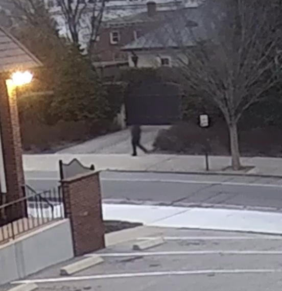 EXCLUSIVE: New Video of Person of Interest in Brown Mass Shooting golocalprov.com/news/exclusive… #providence #rhodeisland #BrownUniversity #shooting #video