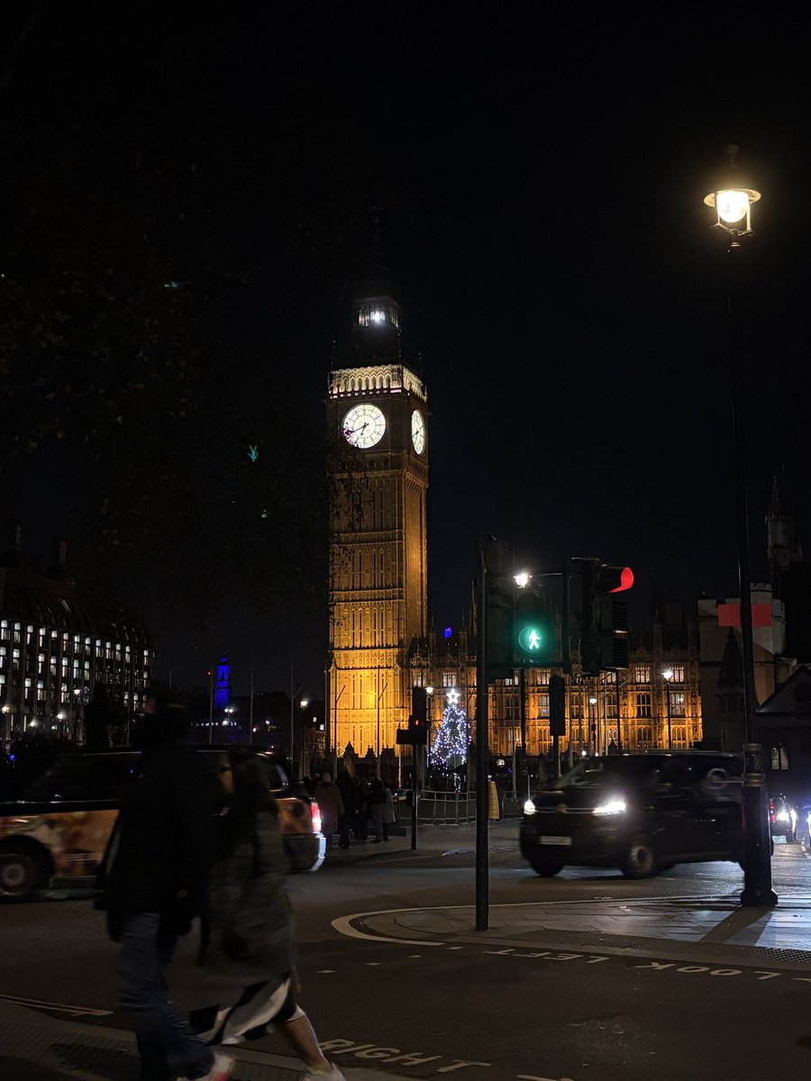 Yawkaroni's tweet image. Ugh I love it here