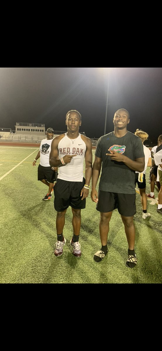 Come on brudda <a href="/DerekLagway/">LAG ✞</a> lets make history and continue <a href="/DerekLagway1/">Derek Lagway Sr</a> legacy <a href="/BUFootball/">Baylor Football</a> 
Heisman loading 
SicEm 🐻