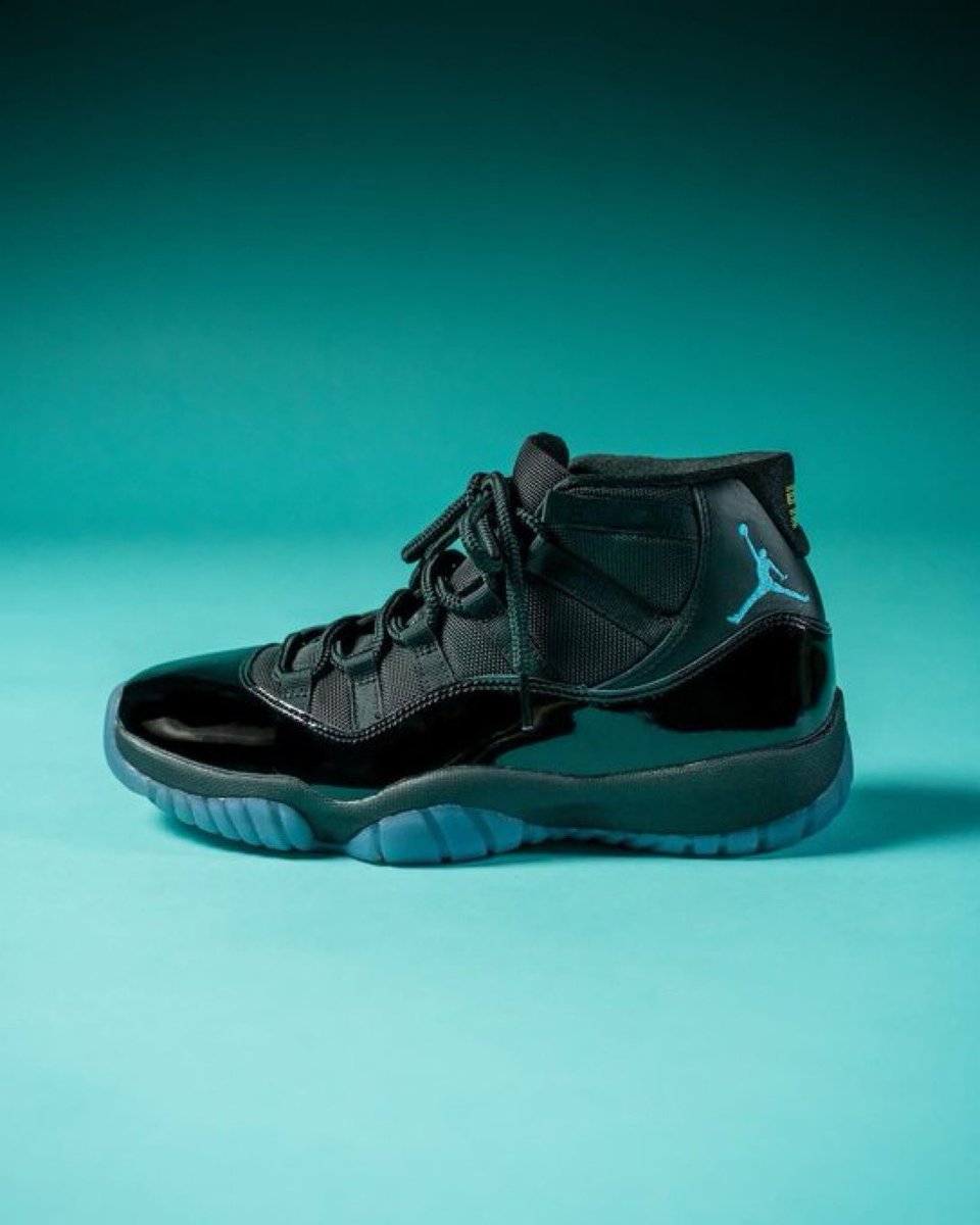 jordan 11 gamma blue foot locker