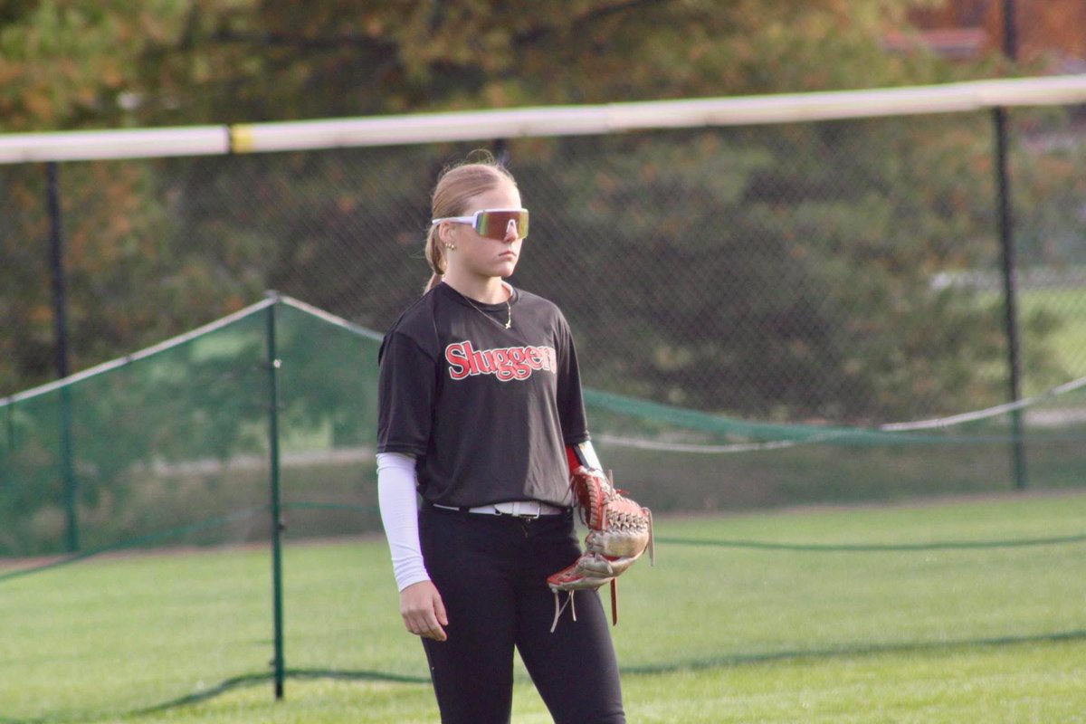 LLS_2011_KS's tweet image. Happy (Belated😬) Birthday to our #28, Brooke! 
@coachmeghans 
@_CoachK__