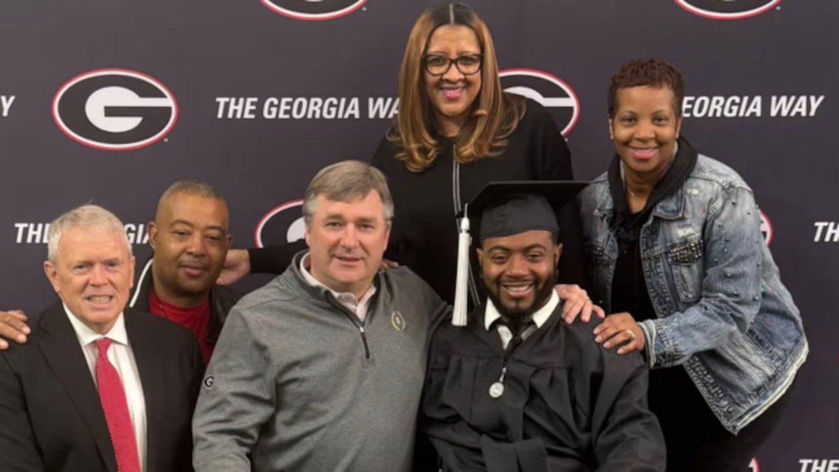Devon Gales, paralyzed in a college football accident 10 years ago, has graduated from the University of Georgia with a communications degree, marking a major milestone in his long recovery and journey.

Way to go, Devon! 🙌