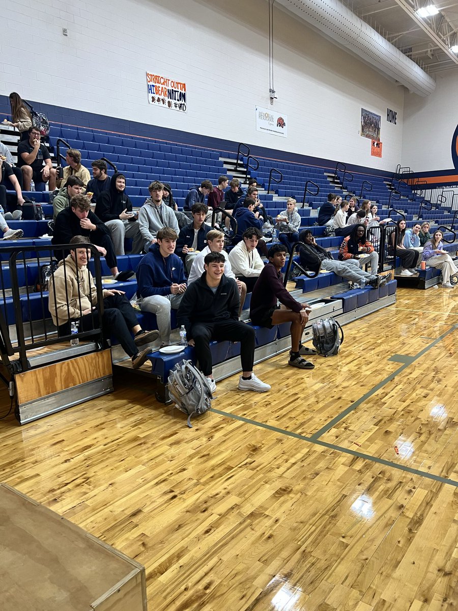 Candi Weige tweet media