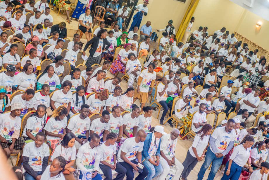 telemaOfficiel's tweet photo. *Kinshasa | Sortie officielle de la Fondation LKO*
Ce dimanche 14 décembre 2025, la Fondation Léonnie Kandolo Omoyi (LKO) a été officiellement lancée à la salle Rehoboth de Binza Météo.
Placée sous le thème _« Ensemble pour la paix, tous derrière la vision du Président Félix Tshisekedi » 1/2