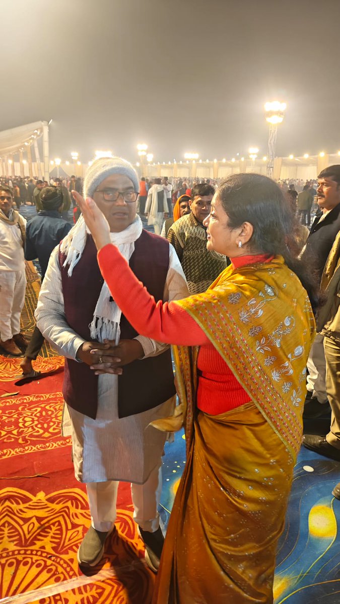 आज प्रदेश के कर्मठ खेल एवं युवा राज्यमंत्री (स्वतंत्र प्रभार) मा.गिरीश चंद्र यादव जी के पूज्य पिताजी के त्रयोदशाह में उनके पैतृक गांव पहुंच कर मृतात्मा को हार्दिक श्रंद्धाजलि अर्पित की।