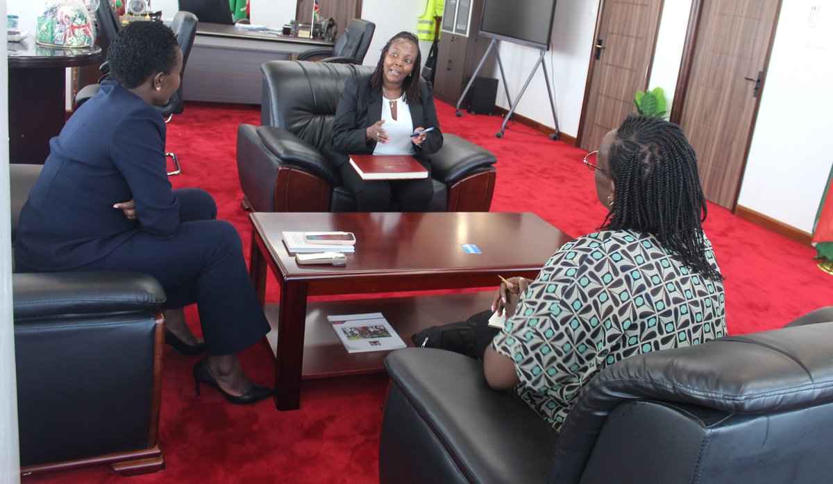 SusanAMangeni's tweet photo. I hosted a team from the Association of Microfinance Institutions of Kenya (AMFI-Kenya) led by the CEO, Caroline Karanja, where we discussed Kenya’s progress in #financial inclusion.

I showcased how the @hustlerfund_KE model has transformed access to credit by enabling over 26 million Kenyans to have a credit history and a #Savingsculture, which increases their chances of accessing credit from mainstream finance institutions, including MFIs

Our State Department looks forward to working with partners like AMFI- Kenya to strengthen partnerships in drive data-driven credit scoring, which will enhance trust, reduce risk, and build a more inclusive financial ecosystem for all kenyans