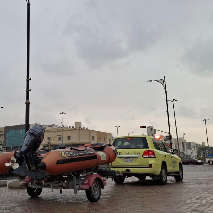 وكالة تعليق الدراسة tweet media