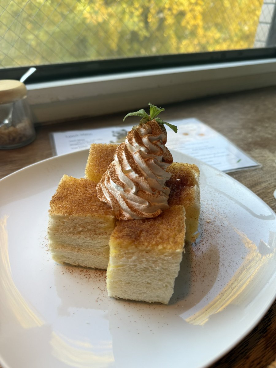 BinkiStudio's tweet image. 😭❤️ I’m alive! I went on vacation to Japan , but now I’m back on the drawing grind. 🙂‍↕️