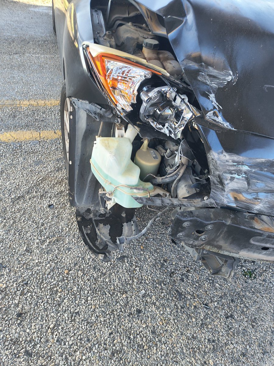 JSharp_VO's tweet image. Soooooooooo guess who got into a crash?
Luckily I survived with minor injuries but hospital bills and vehicles are really tough so if you know anyone who is interested in Demo Commissions please feel free to reach out. 
I also will have donation links below if you want to assist-