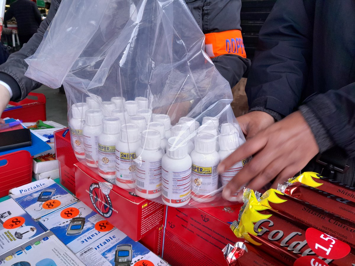 #Sécurité #Insecticide 
 
Les services de la direction départementale de la protection des populations de la Seine-Saint-Denis ont procédé à un contrôle sur le marché du centre à #Stains dans le cadre de la lutte contre la vente d'insecticides interdits. 
 
 ❌ 26 flacons du